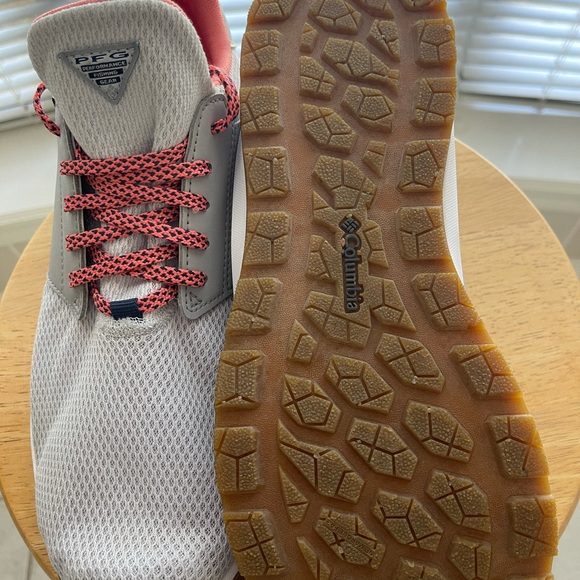 Columbia Womens Sneaker - Picture 4 of 6